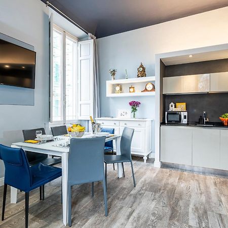 פירנצה Cherubini Palace Thematic Apartment מראה חיצוני תמונה