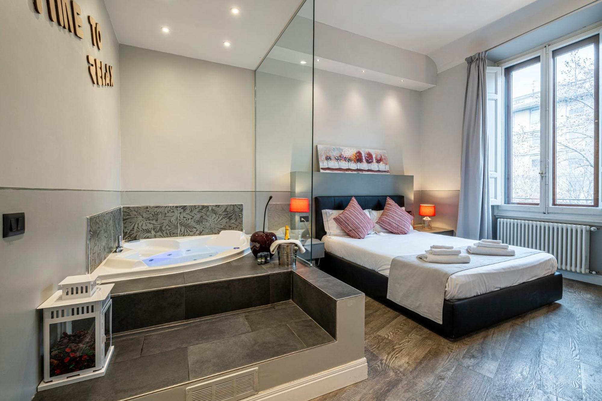 פירנצה Cherubini Palace Thematic Apartment מראה חיצוני תמונה