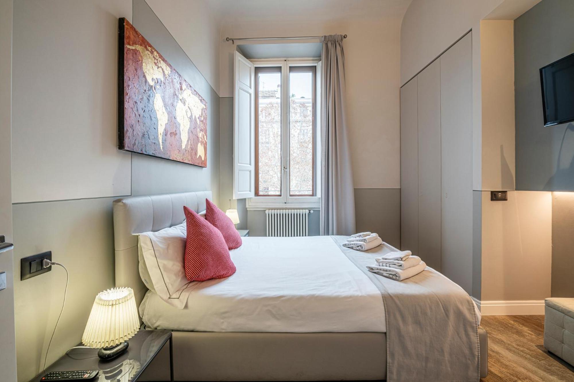פירנצה Cherubini Palace Thematic Apartment מראה חיצוני תמונה
