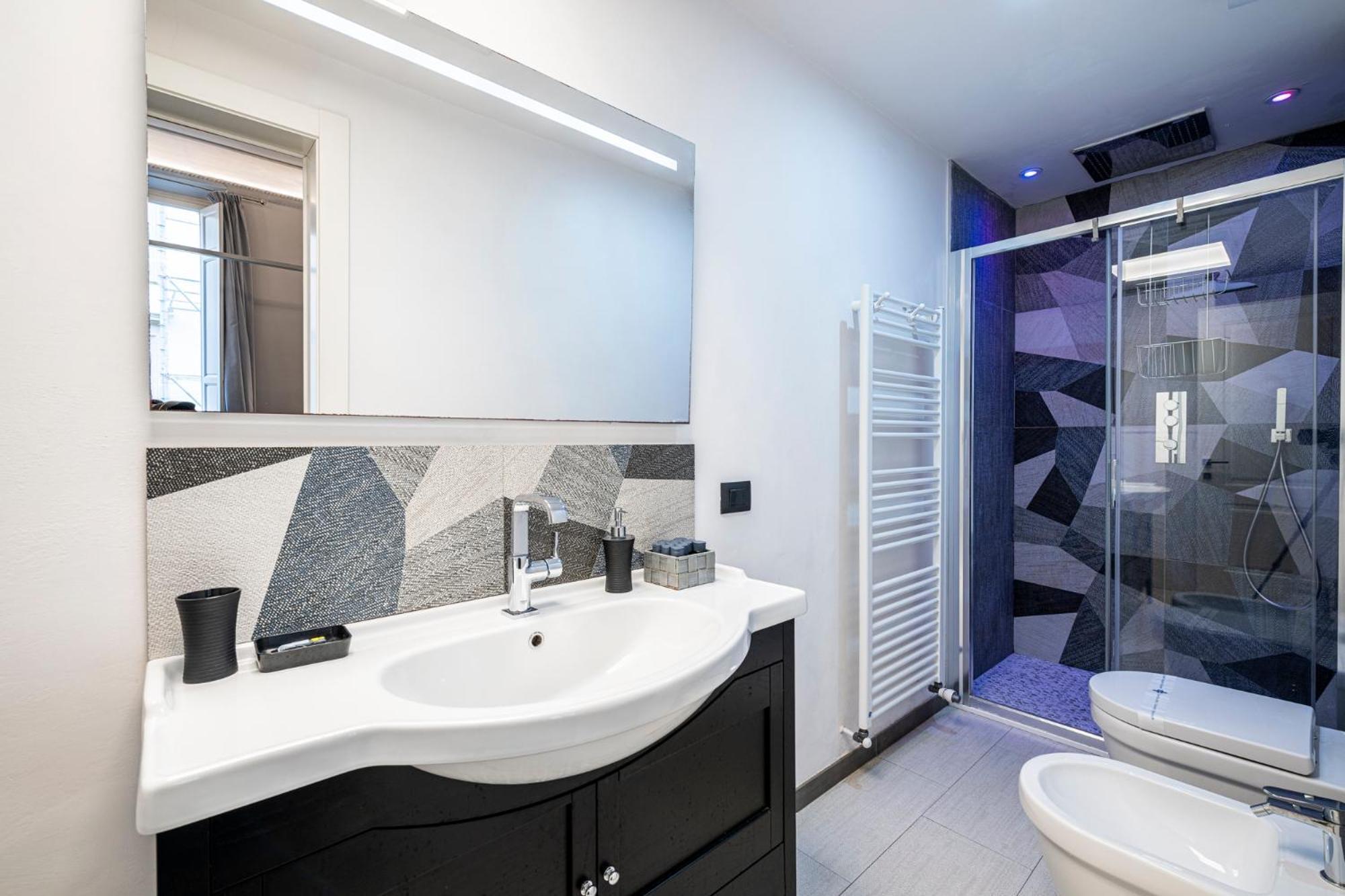 פירנצה Cherubini Palace Thematic Apartment מראה חיצוני תמונה
