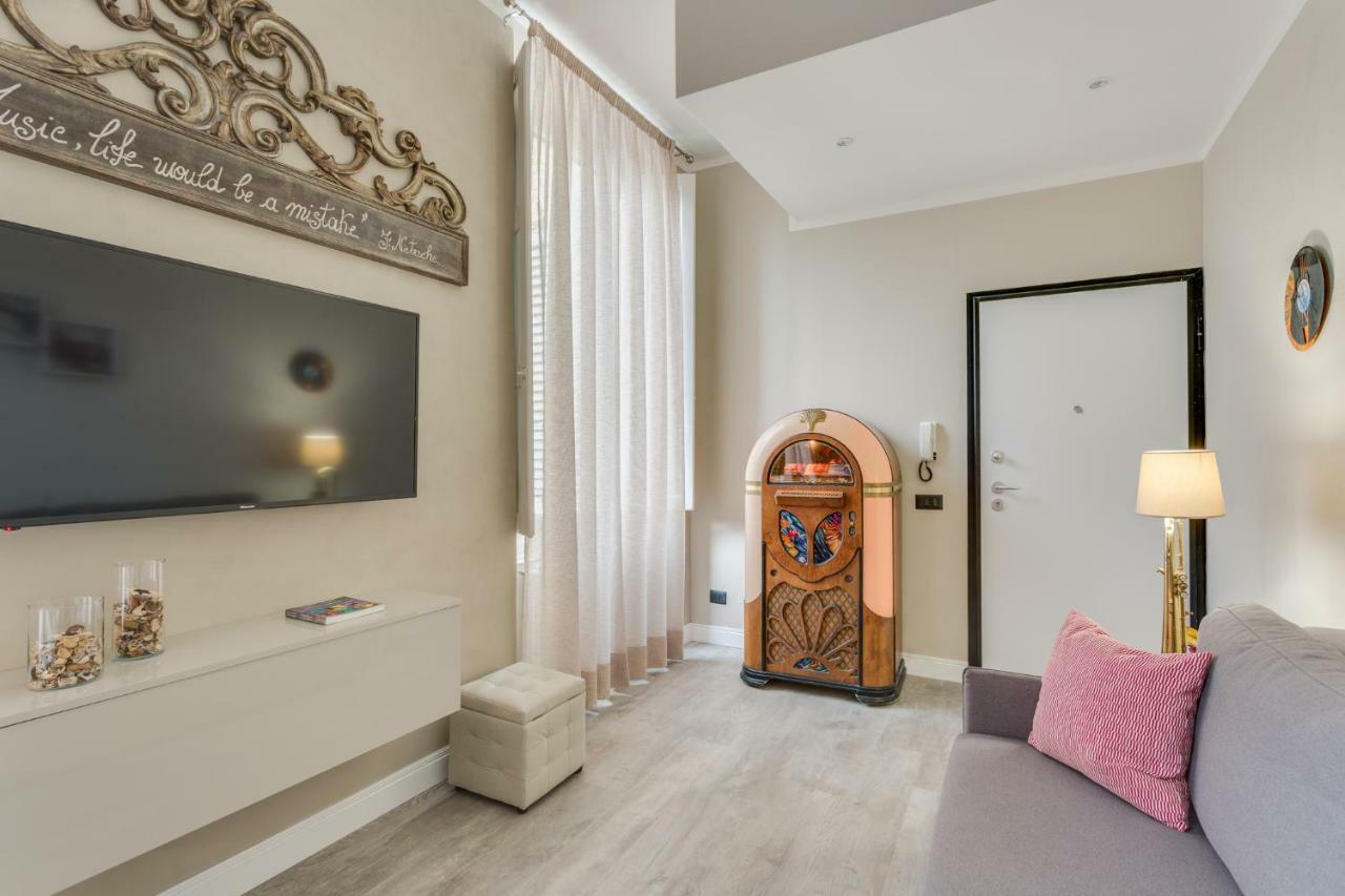 פירנצה Cherubini Palace Thematic Apartment מראה חיצוני תמונה