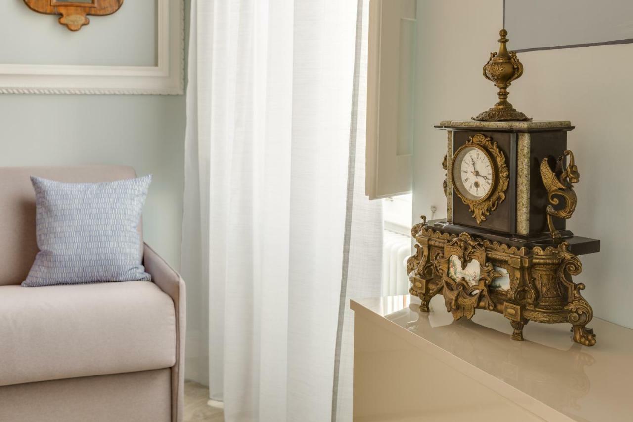 פירנצה Cherubini Palace Thematic Apartment מראה חיצוני תמונה